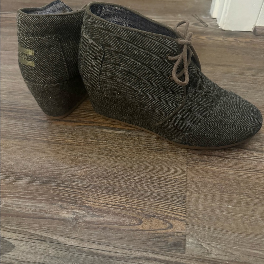 Toms Charcoal Herringbone Wedge Ankle Boots